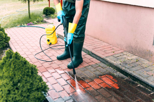 Best Commercial Pressure Washing in Reiffton, PA